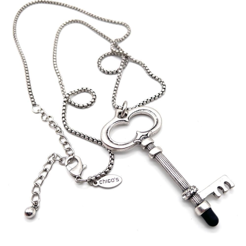 Chico’s oversized key long necklace silver tone‎